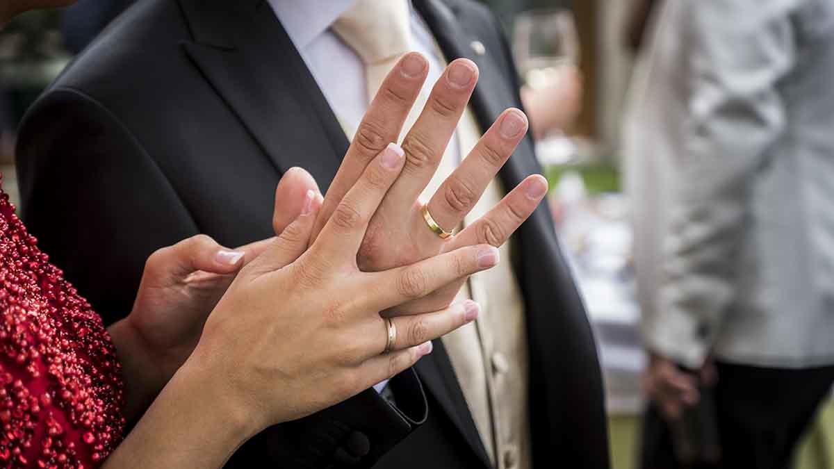 BODA DE MÓNICA E HADRIÁN EN MALPICA - PENSAMENTO CREATIVO FOTÓGRAFOS (9)